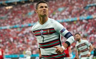 Sama-sama Koleksi Lima Gol, Ronaldo Singkirkan Patrik Schik dari Top Skor EURO 2020, Kok Bisa? - JPNN.com