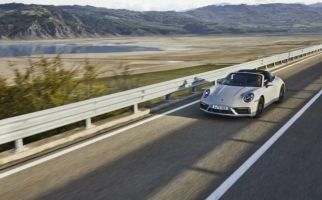 Porsche 911 2022 Diklaim Lebih Ringan dan Bertenaga - JPNN.com