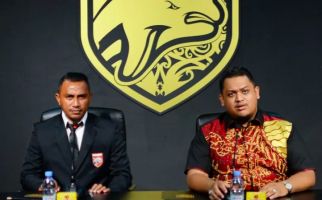 Firman Utina Ditunjuk Jadi Direktur Akademi Borneo FC - JPNN.com