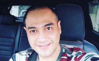 Bukan Karena Orang Ketiga, Apa Alasan Anggi Novita Gugat Cerai Ferry Irawan? - JPNN.com