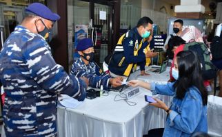 Jajaran TNI AL Laksanakan Serbuan Vaksinasi Bersama TNI – Polri dan Dinkes - JPNN.com