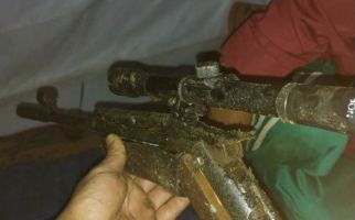2 Warga Serahkan Senjata Api Ilegal kepada TNI, Begini Imbauan Letkol Jemi - JPNN.com
