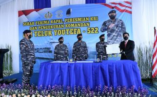 KRI Teluk Youtefa-522 Memperkuat Alutsista TNI AL - JPNN.com