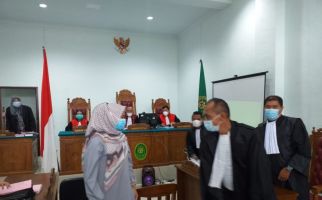 Perkara Ijazah Palsu, Rini Pratiwi Dituntut 1 Tahun Penjara  - JPNN.com