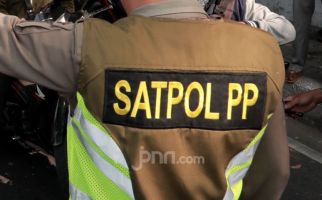 Kondisi Terkini Anggota Satpol PP yang Ditusuk Pemulung - JPNN.com