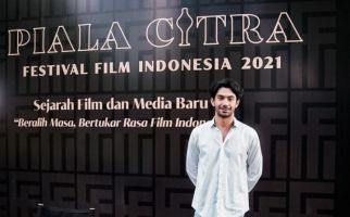 Daftar Pemain Pangku, Film yang Disutradarai oleh Reza Rahadian - JPNN.com