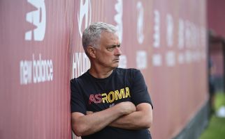Efek Jose Mourinho, AS Roma Langsung Menang Telak 10-0! - JPNN.com