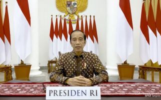 Kok Pak Jokowi Enggak Pakai Peci? - JPNN.com