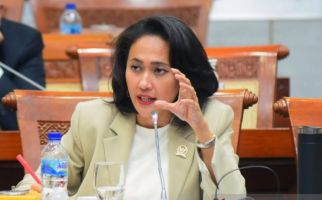 HUT TNI, Christina Aryani Bicara Gangguan Kelompok Bersenjata & Ancaman Perang Siber - JPNN.com