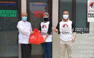 DPN KIB Bagikan Bantuan Kepada Warga Terdampak PPKM dan Isoman - JPNN.com