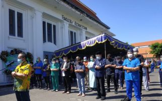 Berita Duka dari Surabaya: Prof Hendrian Dwikoloso Soebagjo Meninggal Dunia - JPNN.com