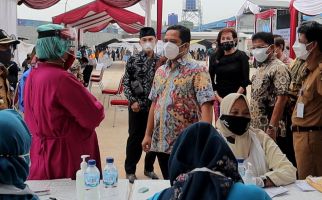 Pasar Induk Buah dan Sayur Jatiuwung Terapkan Prokes Ketat - JPNN.com