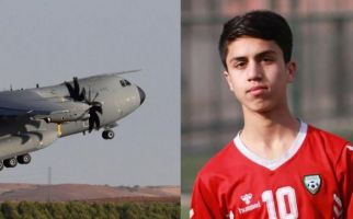 Tragis, Pesepak Bola Muda Afghanistan Tewas Usai Terjatuh dari Pesawat AS - JPNN.com