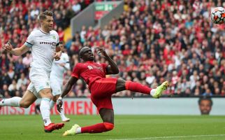 Liverpool Raih Kemenangan Perdana di Anfield - JPNN.com