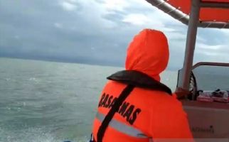 Kapal Terbalik di Perairan Tanjung Puting, 2 Orang Tewas, 5 Masih Dicari - JPNN.com