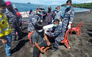 Gelar Serbuan Vaksinasi, TNI AL Membidik Nelayan yang Baru Pulang Melaut - JPNN.com
