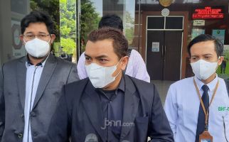 Banding Habib Rizieq Ditolak, Aziz Yanuar: Kezaliman Urusan Mereka - JPNN.com