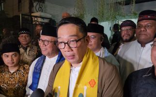 Pramono Dapat Wejangan Ahok-Anies Menjelang Debat, WA Ridwan Kamil Belum Dibalas - JPNN.com