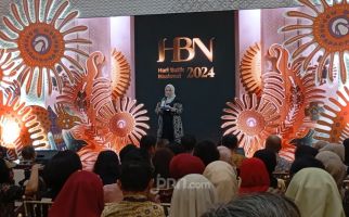 HBN 2024, Anak Muda Berperan Penting dalam Melestarikan Batik - JPNN.com