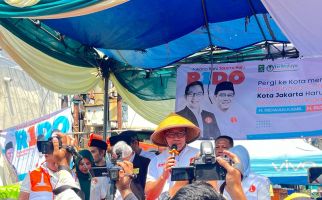 Jika Terpilih jadi Gubernur, Ridwan Kamil Janjikan Warga Dapat Bansos Double - JPNN.com