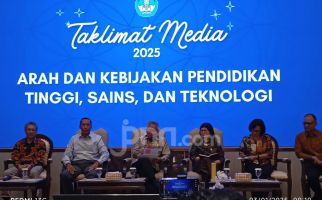 Mendiktisaintek Sampaikan Program Prioritas 2025, Ada Pembangunan Sekolah Unggul - JPNN.com