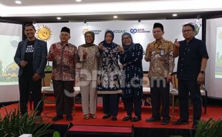 Program Sedekah Energi dari MOSAIC Bikin Masjid Hemat Biaya Listrik - JPNN.com