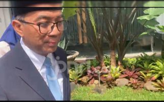 Bakal Dilantik Jadi Mendiktisaintek, Prof. Brian Tiba di Istana Negara - JPNN.com