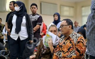 Mbak Ita & Suami Jalani Sidang Perdana Kasus Dugaan Suap Proyek di Semarang - JPNN.com
