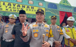 Kapolda Riau Copot Kapolsek Bukit Raya Gegara Aksi Brutal Debt Collector - JPNN.com