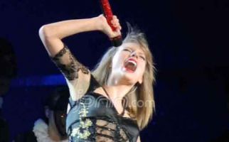 Taylor Swift Gelar Show Rahasia untuk Kejutkan 200 Penggemar - JPNN.com