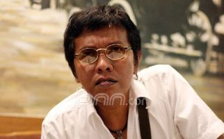 Eva Sundari PDIP Sebut Adian Napitupulu Tak Mau Jadi Menteri - JPNN.com