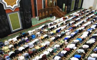 DPRD DKI Dorong Operasional Masjid Ditanggung APBD - JPNN.com