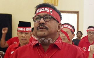 Si Doel tak Kapok dengan Politik - JPNN.com