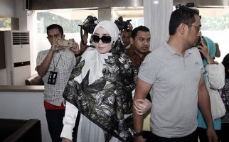 Firza Husein Dikabarkan Hamil, Begini Reaksi Kuasa Hukumnya! - JPNN.com