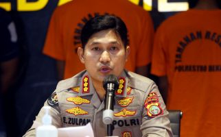 Teddy Minahasa Ditahan 20 Hari di Rutan Polda Metro Jaya - JPNN.com