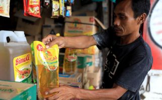 Minyak Goreng Langka, Jangan Tuding Pedagang Pasar, Salah Alamat - JPNN.com