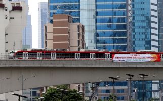 Rayakan HUT DKI Jakarta, Naik LRT Jakarta Cukup Bayar 1 Rupiah - JPNN.com