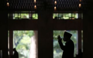 Bolehkah Salat Tahiyatul Masjid Saat Azan? Baca Selengkapnya Sebelum Pergi Jumatan! - JPNN.com