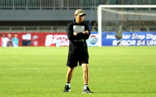 Timnas U-20 Indonesia Kalah dari Slovakia, Shin Tae Yong Tersinggung Oleh Wasit - JPNN.com