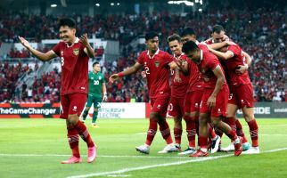 Foto Indonesia vs Thailand di GBK & Klasemen Grup A Piala AFF 2022 - JPNN.com