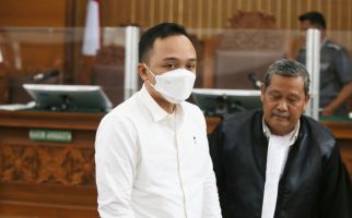 Vonis untuk Bripka Ricky Rizal Lebih Ringan dibanding Hukuman Kuat Ma'ruf - JPNN.com