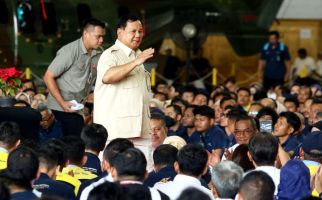 Isi Pidato Prabowo Disorot, Ada 3 Hal yang Dikritisi Seusai Golkar dan PAN Bergabung - JPNN.com