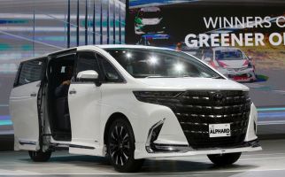 Toyota Bukukan Penjualan Ribuan Unit SPK Selama di GIIAS, 2 Model Ini Paling Laris - JPNN.com