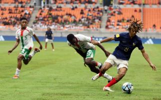 Piala Dunia U-17 2023: Dapat 2 Hadiah Penalti, Prancis Bungkam Burkina Faso di JIS - JPNN.com