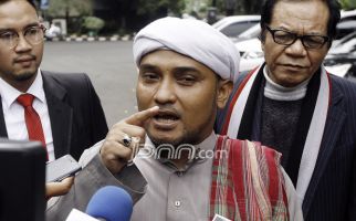 Habib Novel Sebut Menag Fachrul Kena Bisikan Orang SePILIS - JPNN.com