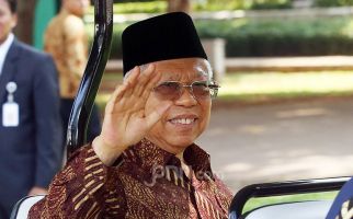 Kiai Ma'ruf Sepatutnya Memberi Teguran Terakhir Lagi Keras kepada Presiden Jokowi - JPNN.com