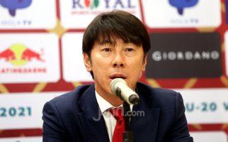 Demam Pelatih Korea Selatan Menjangkiti Negara Asia Tenggara, Shin Tae Yong Beber 2 Kelebihan - JPNN.com