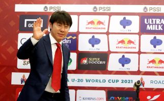 Shin Tae Yong: Terima Kasih Fan Sepak Bola Indonesia - JPNN.com