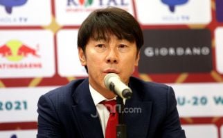 2 Keluhan Shin Tae Yong Seusai Timnas U-23 Indonesia Dihajar Thailand - JPNN.com