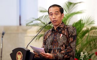 Mati Lampu, Mahfud MD Terdiam, Jokowi Mengucap Kalimat Spontan - JPNN.com